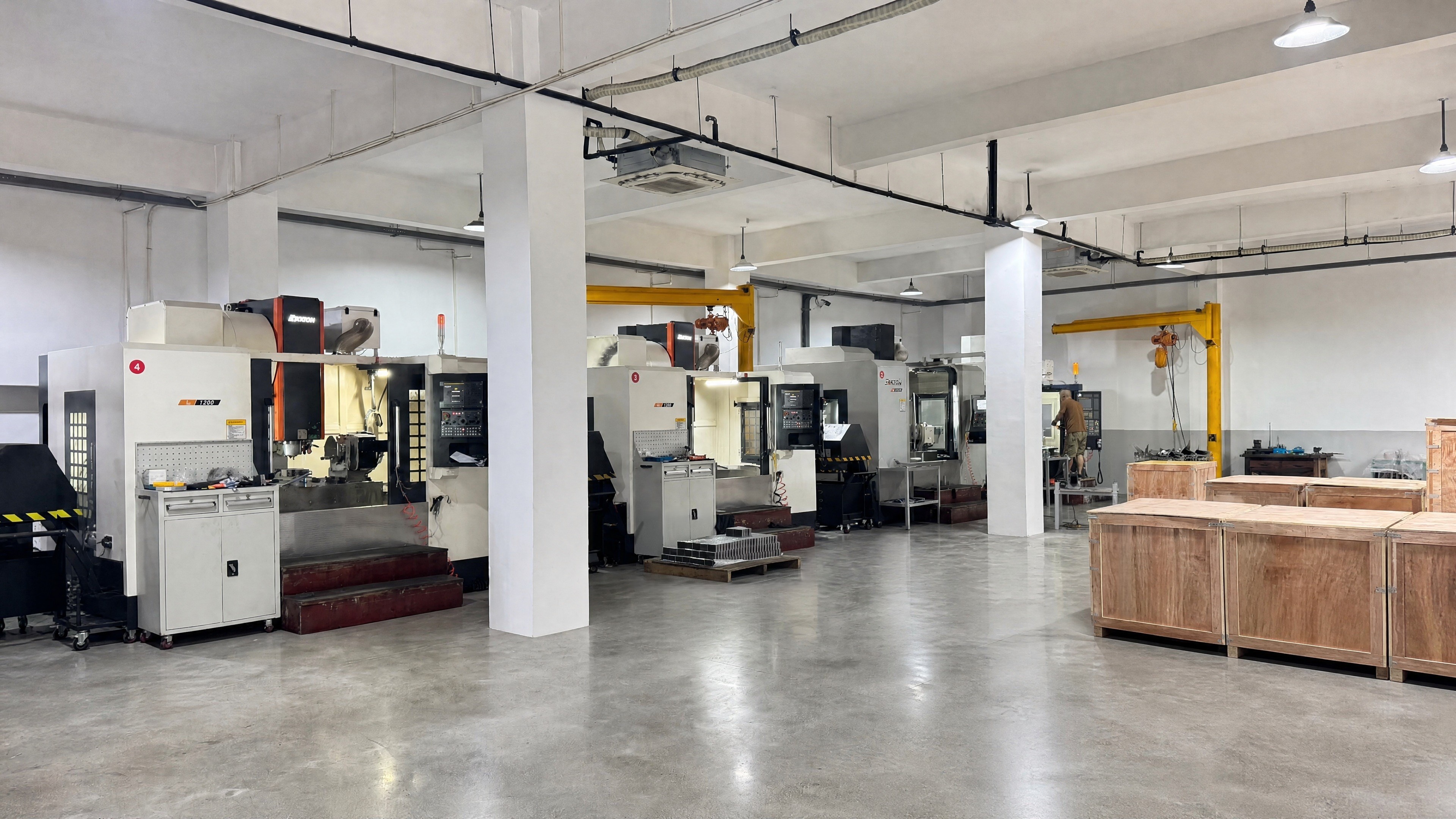 HUABO Machinery CNC machining workshop in Ningbo China